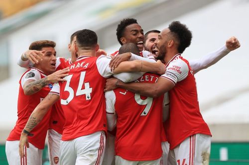  Arsenal claimed their fourth win on the bounce with a 2-0 win over Wolves