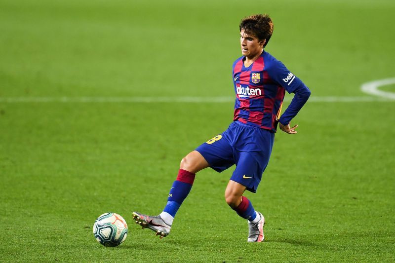 Riqui Puig in his most comfortable habitat - with ball at his feet