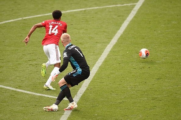 Schmeichel&#039;s error allowed United to add a second goal to their tally
