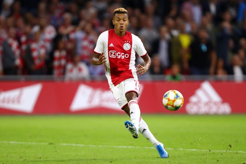 David Neres has been linked with a move away from Ajax and could be a great replacement for Sadio Mane