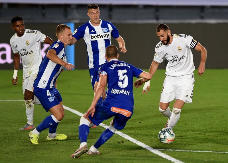 Karim Benzema scored the opener in Los Blancos&#039; clash against Alaves