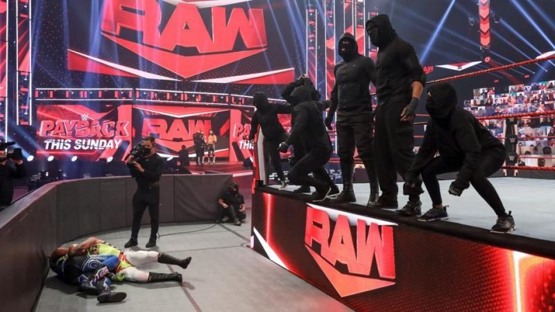 WWE पेबैक पीपीवी से पहले यह Raw का आखिरी एपिसोड था 