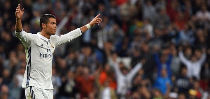 Cristiano Ronaldo scored a free-kick to equalise, before Morata gave Real Madrid the win