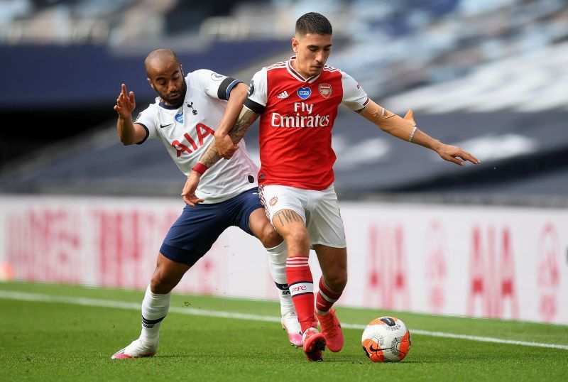 Hector Bellerin (right)