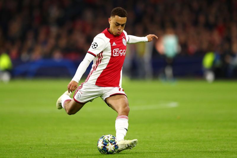 Sergino Dest in action for Ajax