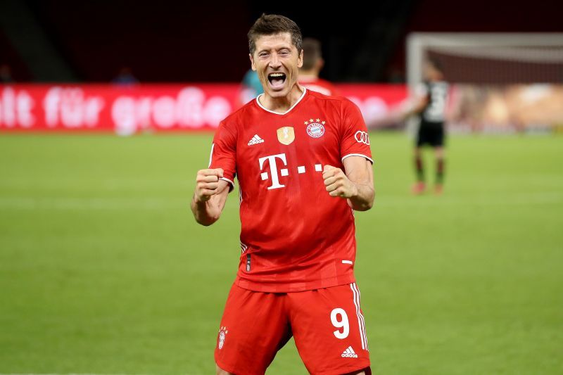 Robert Lewandowski scored 34 goals for FC Bayern Muenchen.