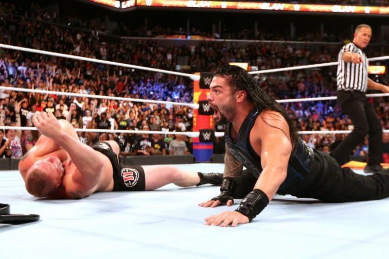 WWE सुपरस्टार्स ब्रॉक लैसनर और रोमन रेंस