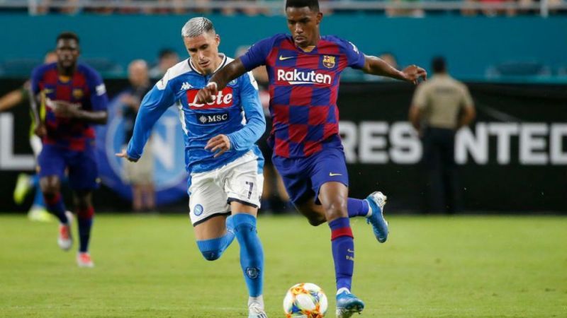 José Callejón was marked well by Barcelona's Junior Firpo in the first leg.