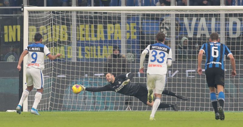 Samir Handanovic saves a Luis Muriel penalty