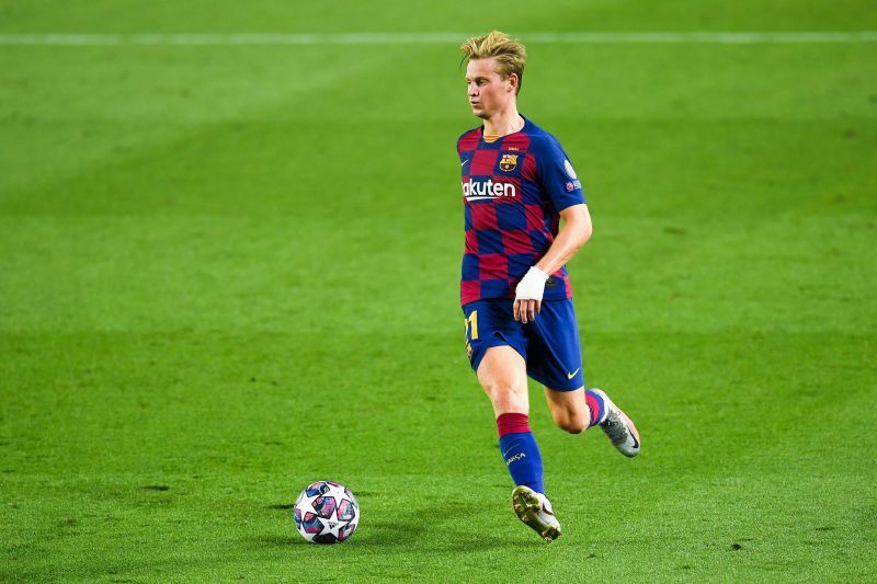 Frenkie de Jong of FC Barcelona in action during the UEFA Champions League