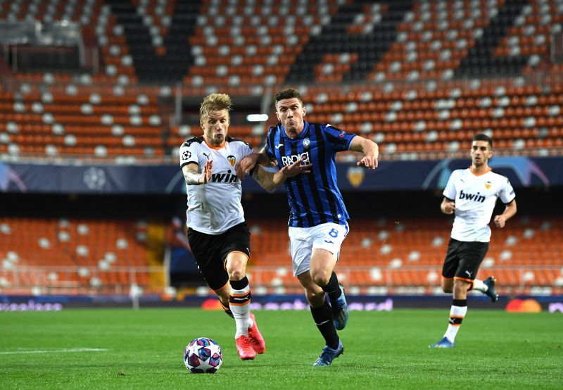 Robin Gosens in action for Atalanta