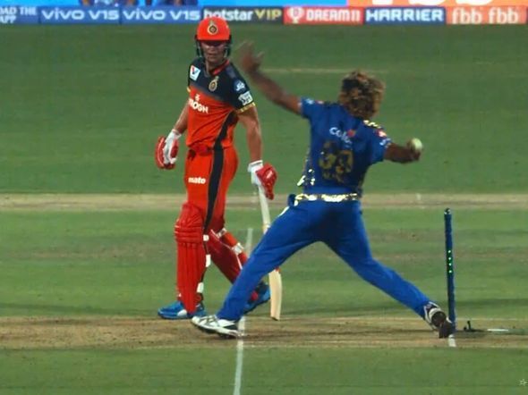 Lasith Malinga bowling a no ball against RCB