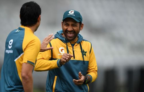 Shoaib Akhtar and Rashid Latif questioned Pakistan management's decision to let Sarfaraz Ahmed perform 12th-man duties