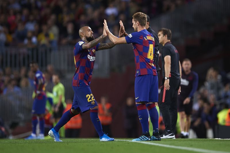 Ivan Rakitic (right) and Arturo Vidal (left) are no longer the players they once were.