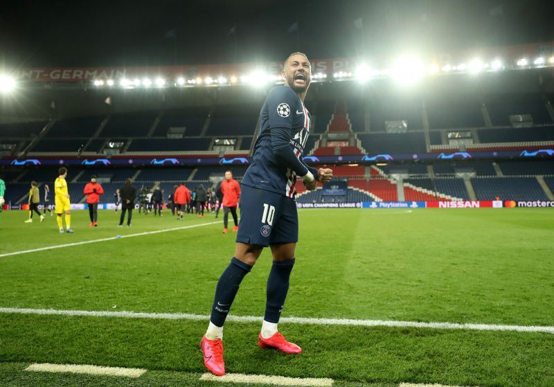 Neymar celebrates a Paris Saint-Germain win