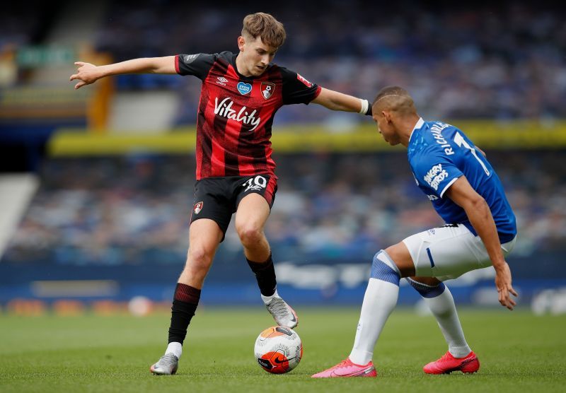 David Brooks of AFC Bournemouth battles for possession with Richarlison of Everton