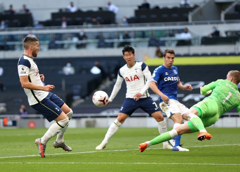 Everton goalkeeper Jordan Pickford had a fantastic game today