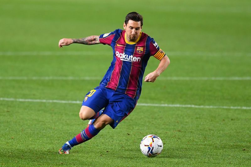 Messi in action during Barcelona&#039;s LaLiga fixture against Villarreal