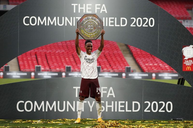 Pierre-Emerick Aubameyang of Arsenal celebrates with the Community Shield Trophy