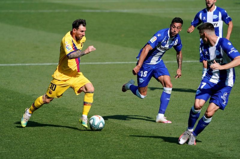 Lionel Messi in action against Alaves on the last matchday of the 2019-20 La Liga season.