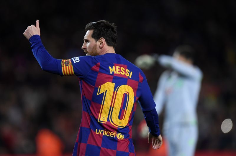 Lionel Messi is reportedly staying at Barcelona this season