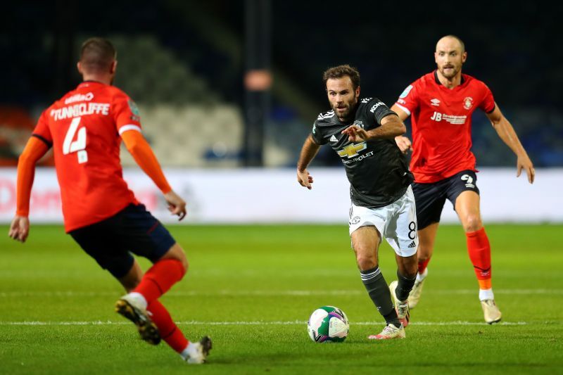 Luton Town vs Manchester United - Carabao Cup Third Round