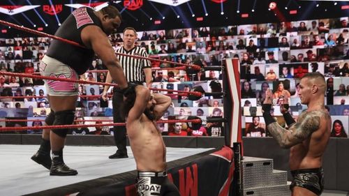 The main event of RAW last week.