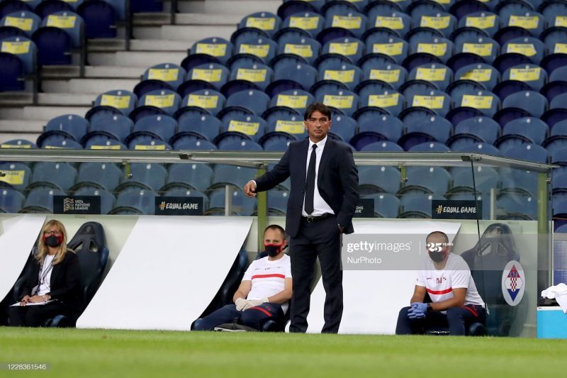 Zlatko Delic cuts a forlorn figure in the Croatia dugout (Picture courtesy Getty Images)