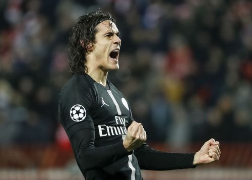 PSG legend Edinson Cavani