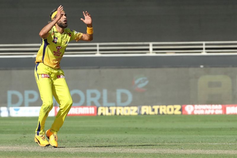 Imran Tahir could prove to be the biggest threat to the KKR batting line-up [P/C: iplt20.com]