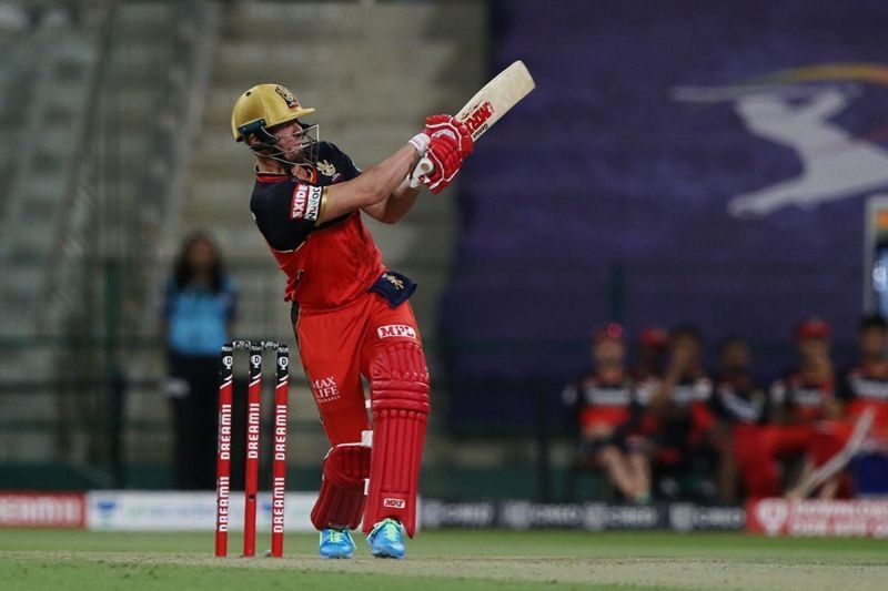 AB de Villiers is the lynchpin in the RCB middle order. [P/C: iplt20.com]