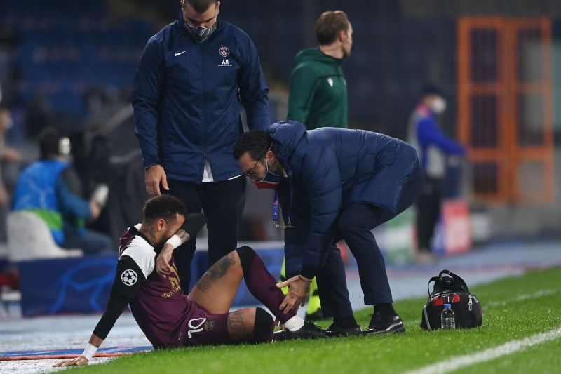 Neymar picked up an injury in Paris Saint-Germain's Champions League win at Istanbul Basaksehir