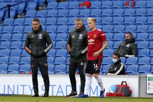 Brighton & Hove Albion v Manchester United - Premier League