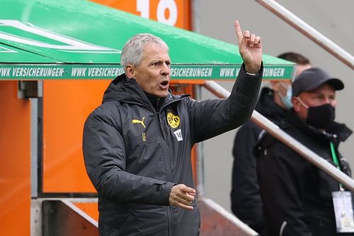 Lucien Favre has blamed the summer transfer speculation for Jadon Sancho's poor start to the season