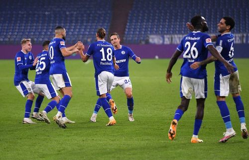 FC Schalke 04 will face Stuttgart on Friday