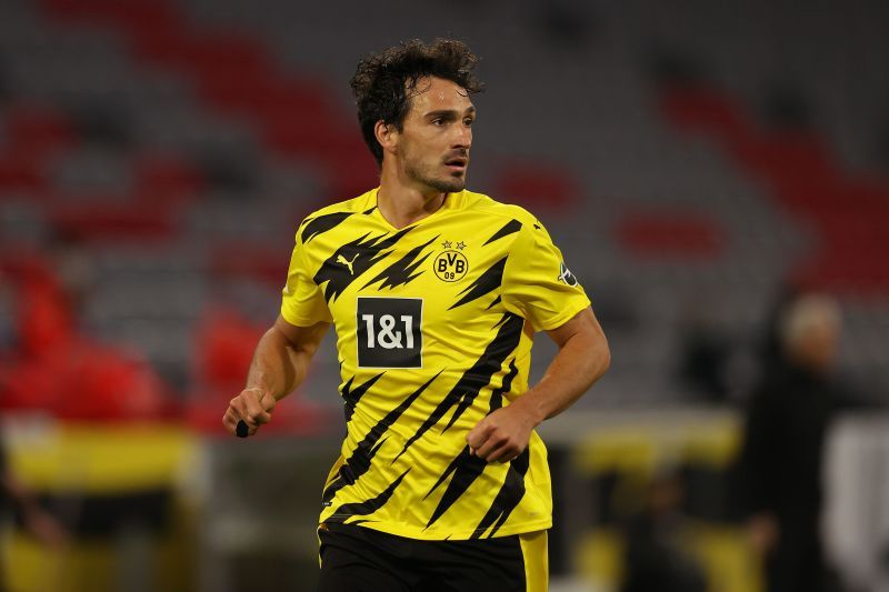 Mats Hummels in Borussia Dortmund colours