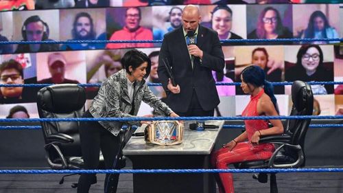 Bayley and Sasha Banks on SmackDown