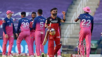 RCB celebrate another win in IPL 2020. Courtesy: iplt20.com