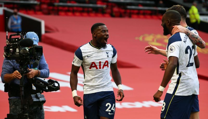 Serge Aurier celebrates with Ndombele and Hojberg after scoring his goal