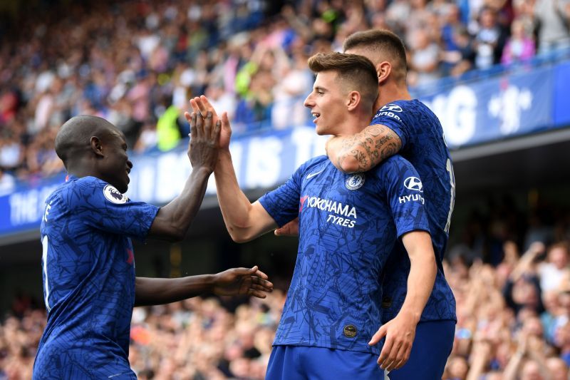 Chelsea stars N&#039;Golo Kante(L) and Mason Mount (