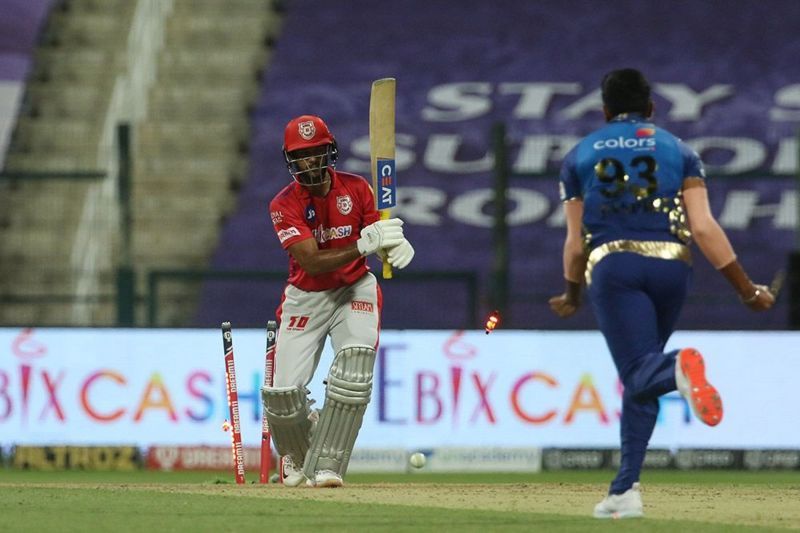 Jasprit Bumrah picked up the prized wicket of Mayank Agarwal. (Image Credits: IPLT20.com)