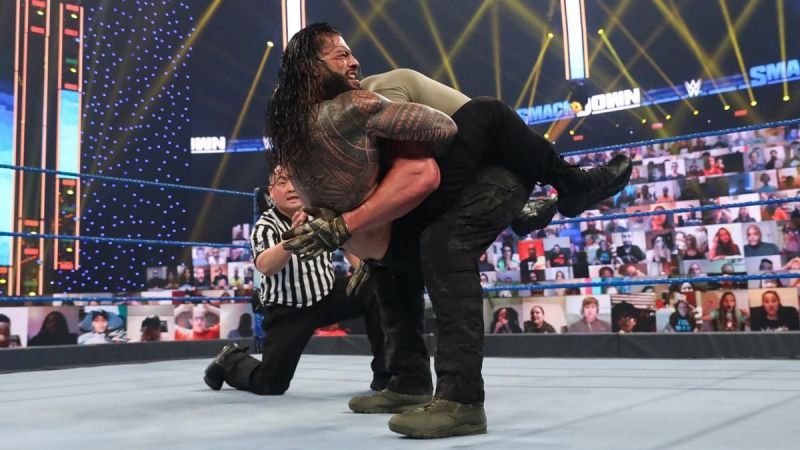 So wait, Roman Reigns is using a submission move now?