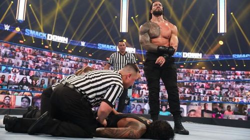 Roman Reigns gets the better of Jey Uso on the October 16th episode of SmackDown