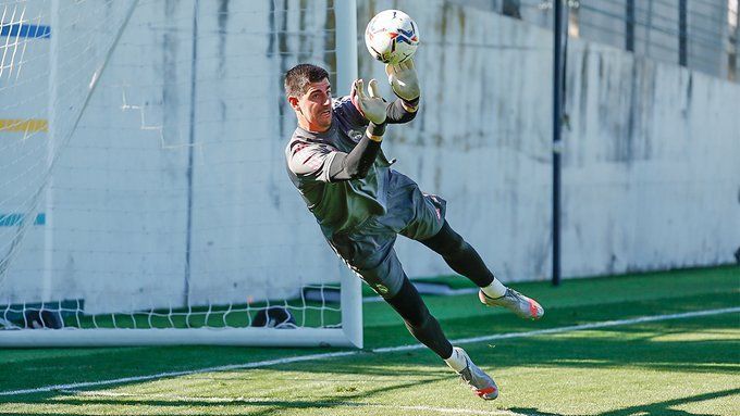 Thibaut Courtois will be available for the weekend clash against Cadiz