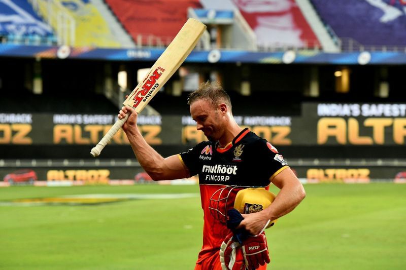 AB de Villiers secured RCB&rsquo;s win with an unbeaten 55* (22)