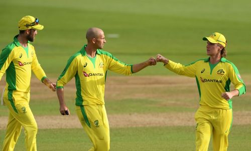 Ashton Agar (centre) in action during Australia's tour of England in September this year