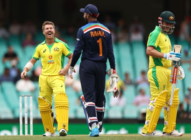 KL Rahul also shared a light moment with Aaron Finch and David Warner at the Sydney Cricket Ground