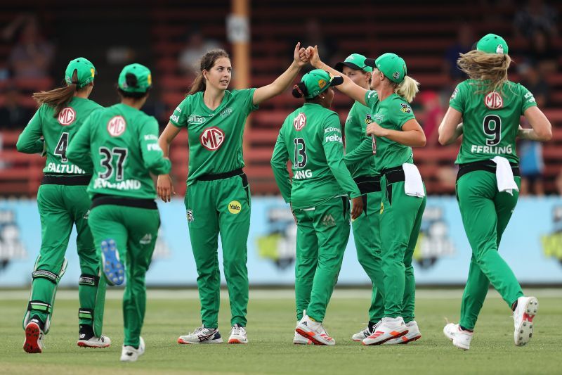 Melbourne Stars in action in the 2020 WBBL