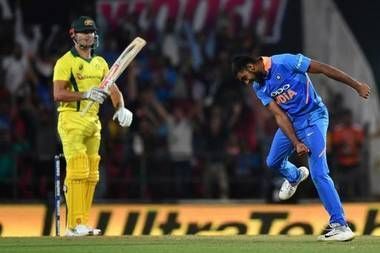 Vijay Shankar after snapping Marcus Stoinis' wicket