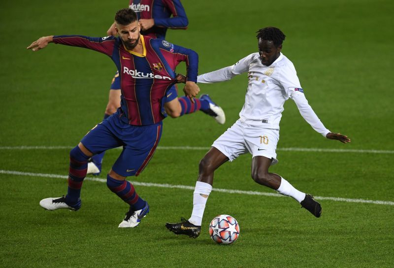 Gerard Pique in action against Ferencvaros